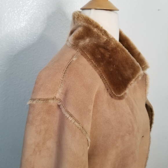 VINTAGE BERNARDO FAUX SUEDE TAN JACKET - Picture 8 of 15